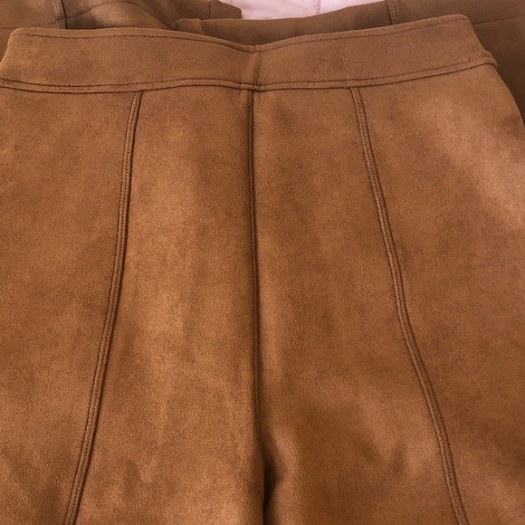 NWT SPANX Rich Caramel Faux Suede Flare Pants - Picture 3 of 5